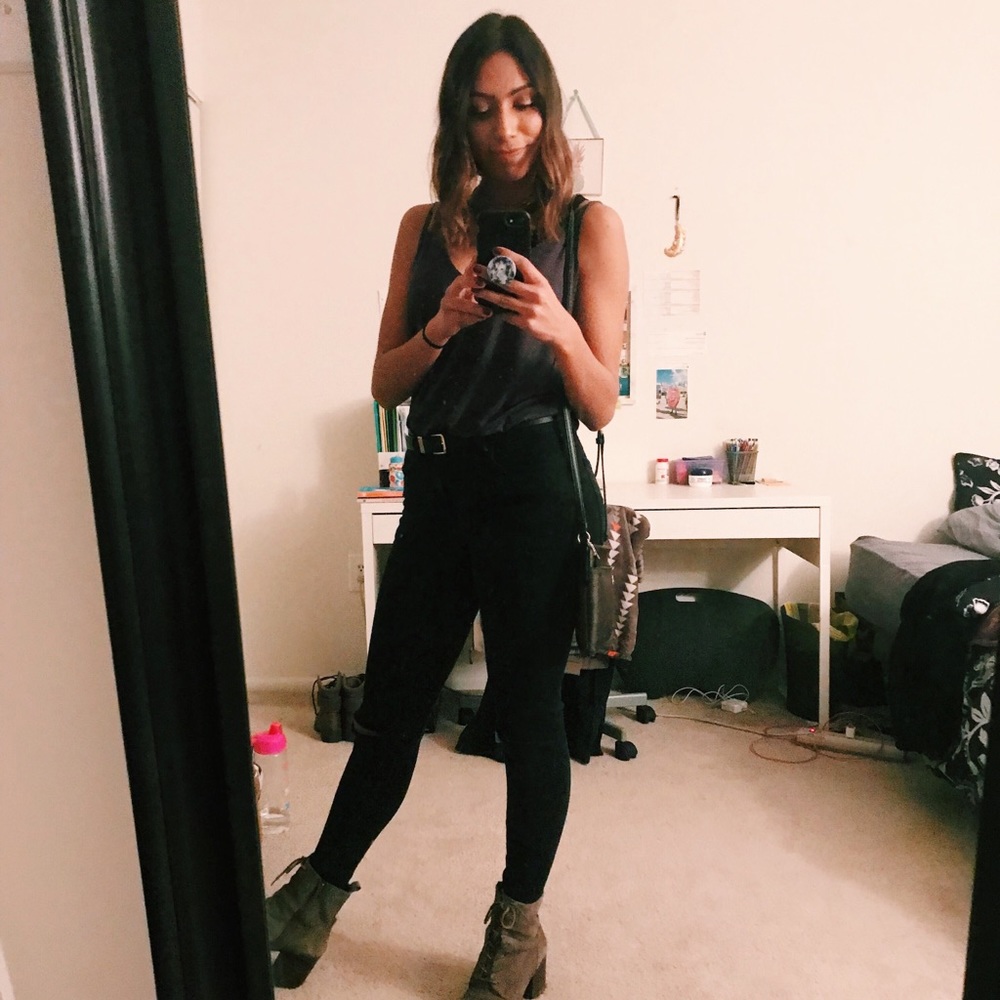 Meet your Posher, Sheena